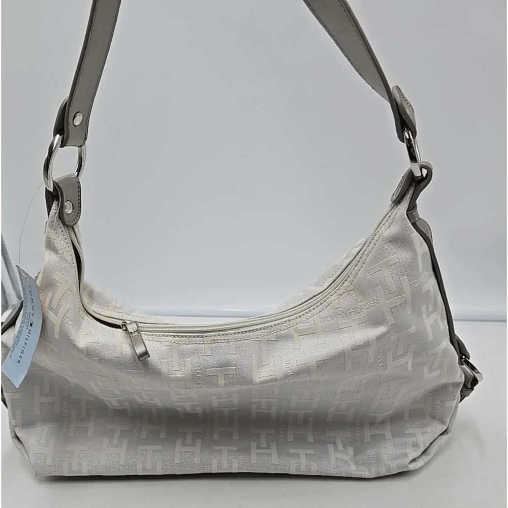 Tommy Hilfiger Womens Purse‎ Snapped Up Hobo NWT